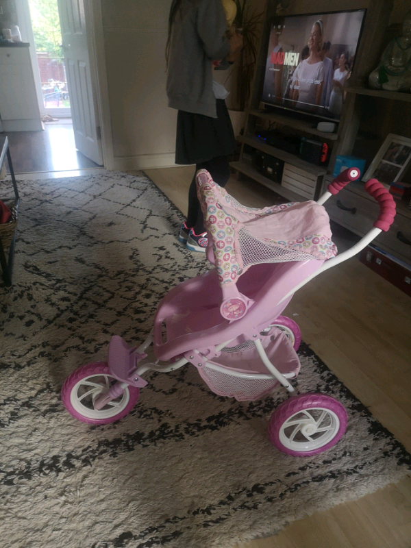 baby annabell tri pushchair